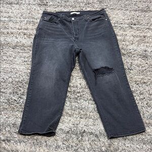Levi’s wedgie straight, black gray distressed button butterfly size 20W